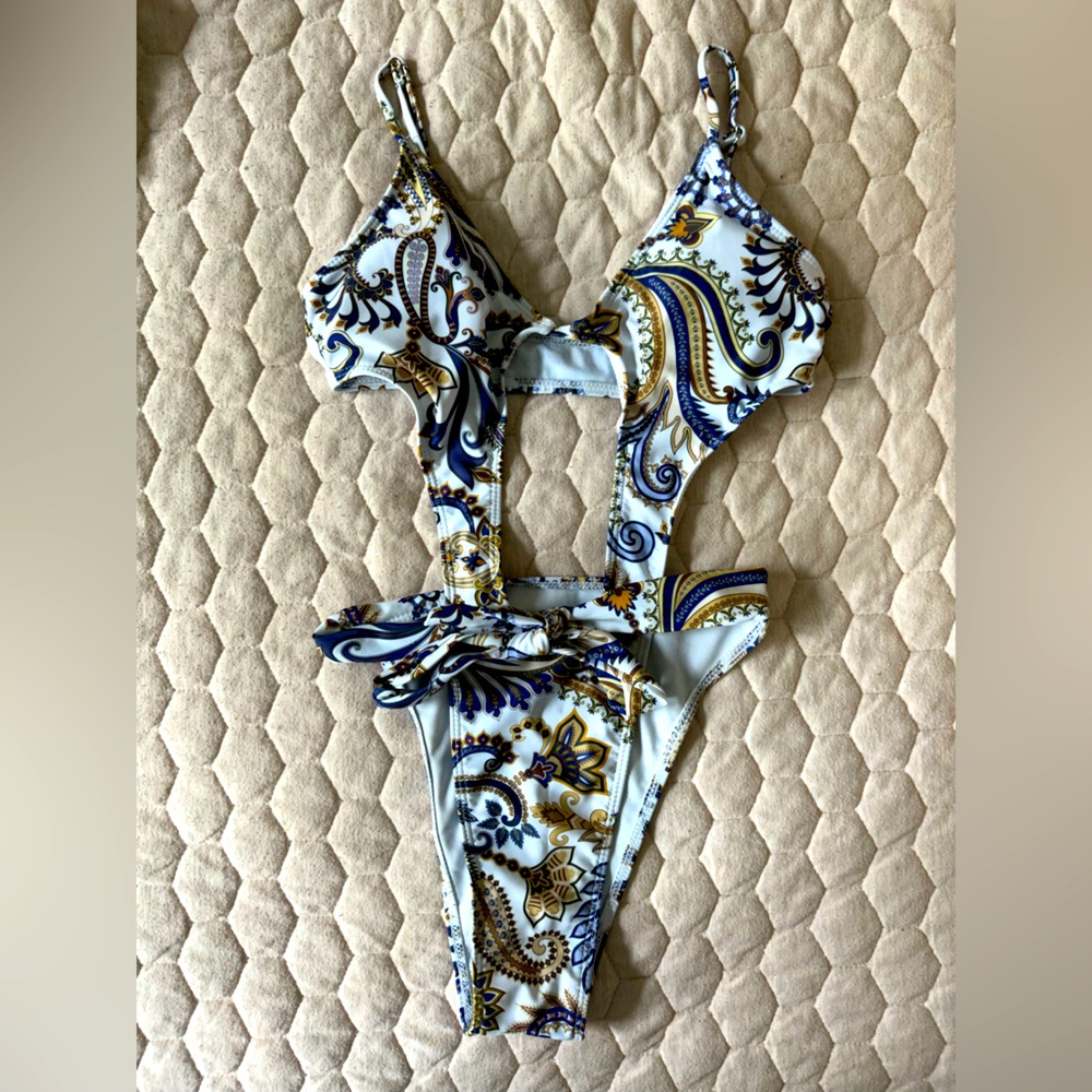 Shein one piece thong bathing suit size S